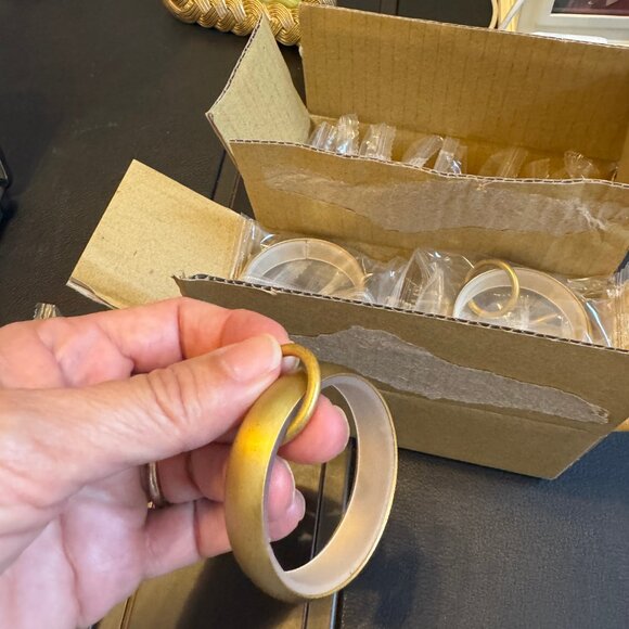 Pottery Barn -Quiet-Glide Double Curtain Round Rings - Picture 3 of 6